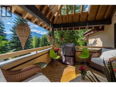 4637 BLACKCOMB Way | Whistler British Columbia | Slide Image Eleven