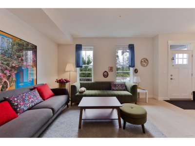 20157 83 Avenue | Langley British Columbia | Slide Image Three
