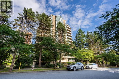 7288 ACORN Avenue | Burnaby British Columbia | Slide Image Two