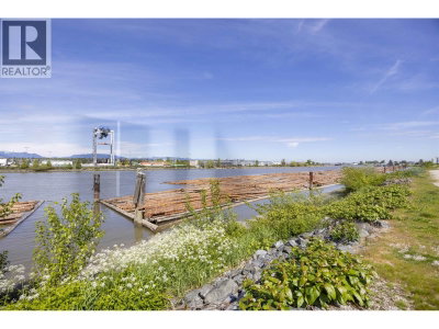 10033 RIVER Drive | Richmond British Columbia | Slide Image Twenty-three
