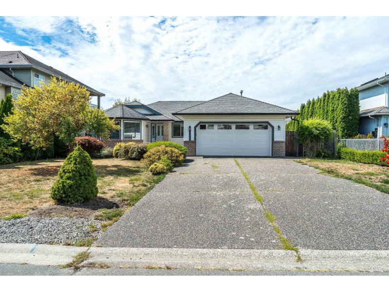 6055 170A Street Surrey British Columbia, V3S 8H1 - 3 Bedrooms Home For Sale
