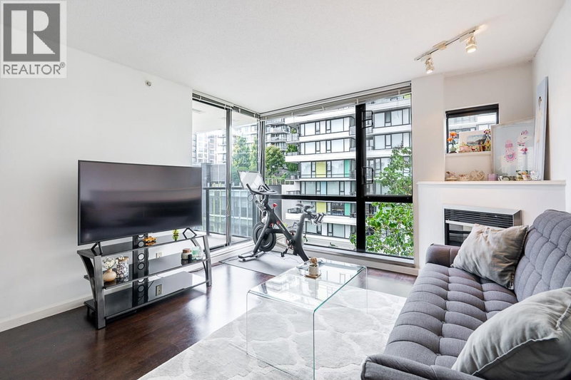 7831 WESTMINSTER Highway Richmond British Columbia, V6X 4J4 - 2 Bedrooms Condo For Sale