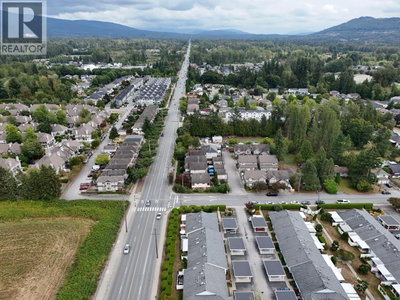 23580 DEWDNEY TRUNK Road | Maple Ridge British Columbia | Slide Image Thirty-five
