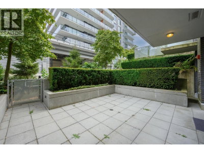 9025 HIGHLAND Court | Burnaby British Columbia | Slide Image Three