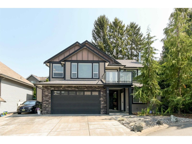46792 HUDSON Road Chilliwack British Columbia, V2R 0P5 - 4 Bedrooms Home For Sale