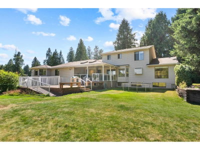 6582 SATCHELL Street | Abbotsford British Columbia | Slide Image Seven