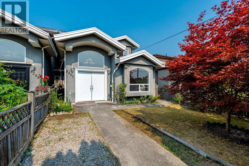 8207 15TH Avenue Burnaby British Columbia, V3N 1X7 - 4 Bedrooms Condo For Sale