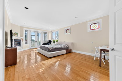 14139 MARINE Drive | White Rock British Columbia | Slide Image Eighteen