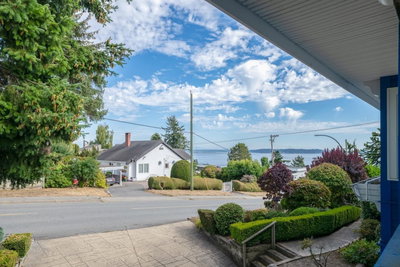 14139 MARINE Drive | White Rock British Columbia | Slide Image Thirty-six