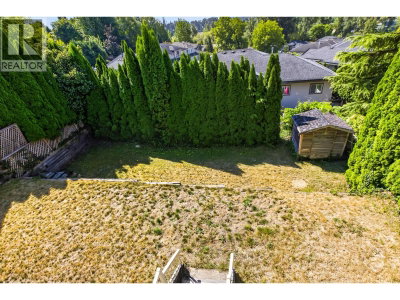 23836 ZERON Avenue | Maple Ridge British Columbia | Slide Image Thirty-three