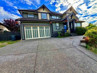 6898 177 Street | Surrey British Columbia | Slide Image One