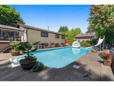 6050 LECLAIR Street | Abbotsford British Columbia | Slide Image One
