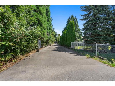 6050 LECLAIR Street | Abbotsford British Columbia | Slide Image Six