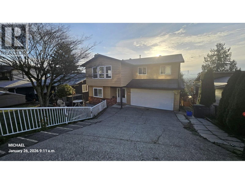 197 WARRICK Street Coquitlam British Columbia, V3K 6C1 - 7 Bedrooms Home For Sale