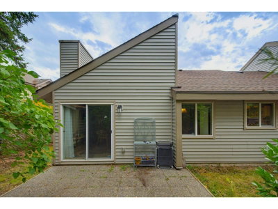 19207 FAIRWAY Drive | Surrey British Columbia | Slide Image Twenty-seven