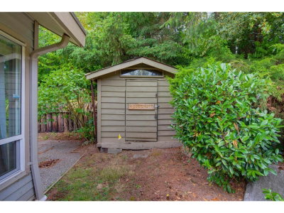 19207 FAIRWAY Drive | Surrey British Columbia | Slide Image Twenty-nine