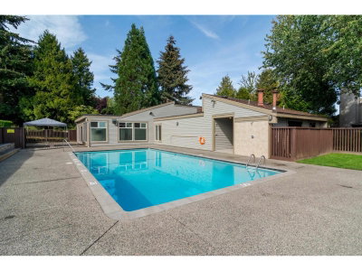 19207 FAIRWAY Drive | Surrey British Columbia | Slide Image Thirty-five