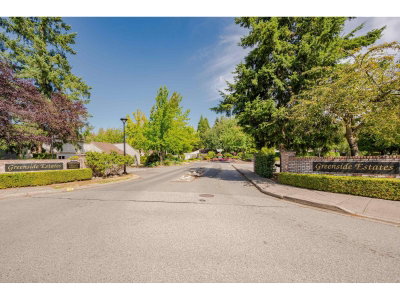 19207 FAIRWAY Drive | Surrey British Columbia | Slide Image Five