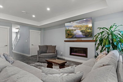 45977 LAKE Drive | Chilliwack British Columbia | Slide Image Nine