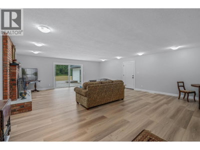 8955 CHRISTINA Road | Prince George British Columbia | Slide Image Nine