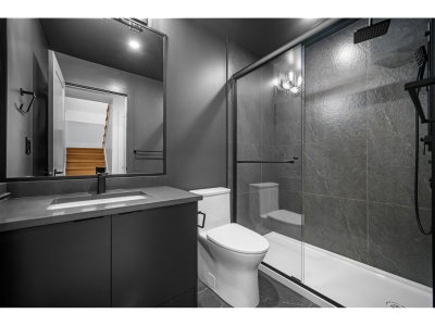 2219 CRYSTAL Court | Abbotsford British Columbia | Slide Image Thirty