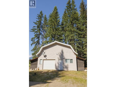 1475 DORVAL Road | McBride British Columbia | Slide Image Thirty-two