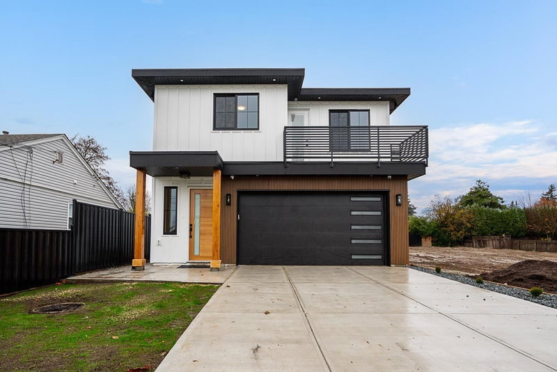 9521 MCNAUGHT Road Chilliwack British Columbia, V2P 6E9 - 6 Bedrooms Home For Sale