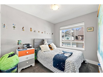 20187 68 Avenue | Langley British Columbia | Slide Image Twenty