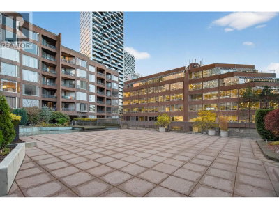 950 DRAKE Street | Vancouver British Columbia | Slide Image Twenty-two