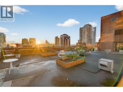 950 DRAKE Street | Vancouver British Columbia | Slide Image Twenty-three