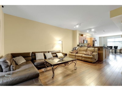 6123 138 Street | Surrey British Columbia | Slide Image Eight