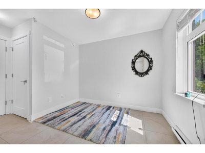 2070 OAK MEADOWS Drive | Surrey British Columbia | Slide Image Nineteen