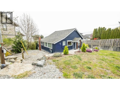 6221 SUNSHINE COAST Highway | Sechelt British Columbia | Slide Image Twenty-six