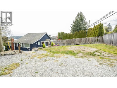 6221 SUNSHINE COAST Highway | Sechelt British Columbia | Slide Image Twenty-seven