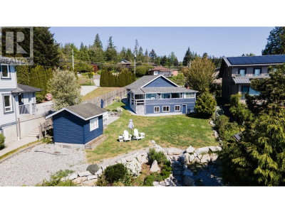 6221 SUNSHINE COAST Highway | Sechelt British Columbia | Slide Image Twenty-nine