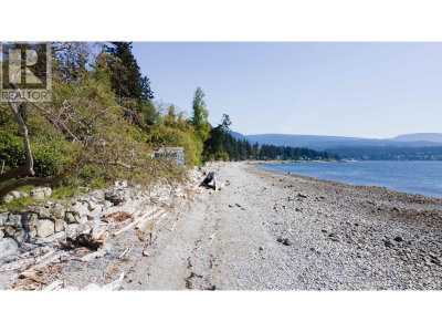 6221 SUNSHINE COAST Highway | Sechelt British Columbia | Slide Image Thirty-two
