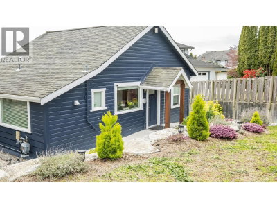 6221 SUNSHINE COAST Highway | Sechelt British Columbia | Slide Image Thirty-four