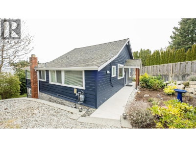 6221 SUNSHINE COAST Highway | Sechelt British Columbia | Slide Image Thirty-five