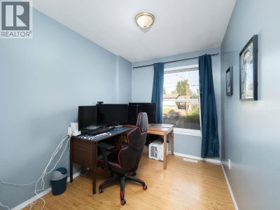 2015 CROFT Road | Prince George British Columbia | Slide Image Eighteen