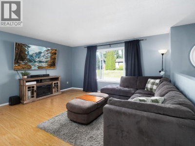 2015 CROFT Road | Prince George British Columbia | Slide Image Four
