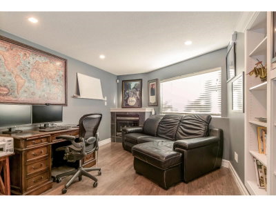 15587 SEMIAHMOO Avenue | White Rock British Columbia | Slide Image Twenty-eight