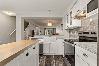 4401 BLAUSON Boulevard | Abbotsford British Columbia | Slide Image Twelve