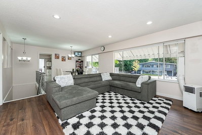 10232 142A Street | Surrey British Columbia | Slide Image Seven
