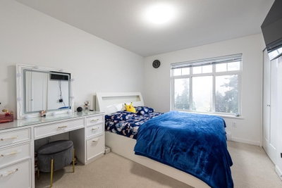 15235 SITKA Drive | Surrey British Columbia | Slide Image Twenty