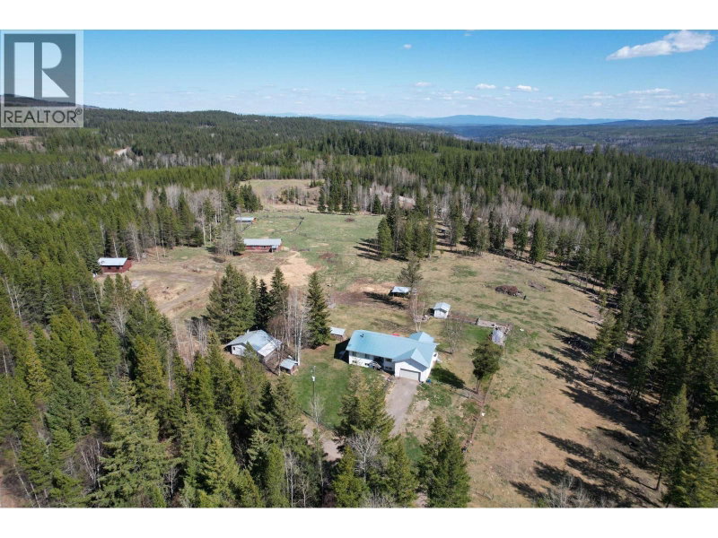 4006 BLUESTONE Road Quesnel British Columbia, V2J 3H9 - 4 Bedrooms Home For Sale
