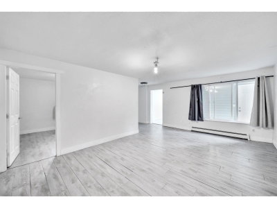 14339 74A Avenue | Surrey British Columbia | Slide Image Twenty-five
