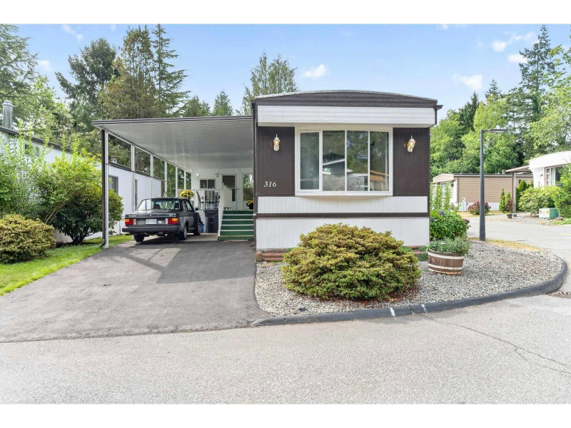1840 160 Street Surrey British Columbia, V4A 4X4 - 2 Bedrooms Home For Sale