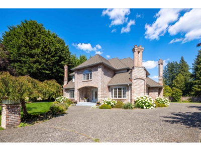 2010 132A Street | Surrey British Columbia | Slide Image Three