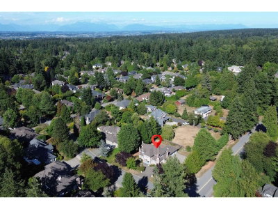 2010 132A Street | Surrey British Columbia | Slide Image Thirty-six