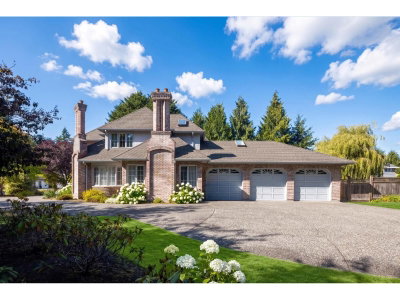 2010 132A Street | Surrey British Columbia | Slide Image Five